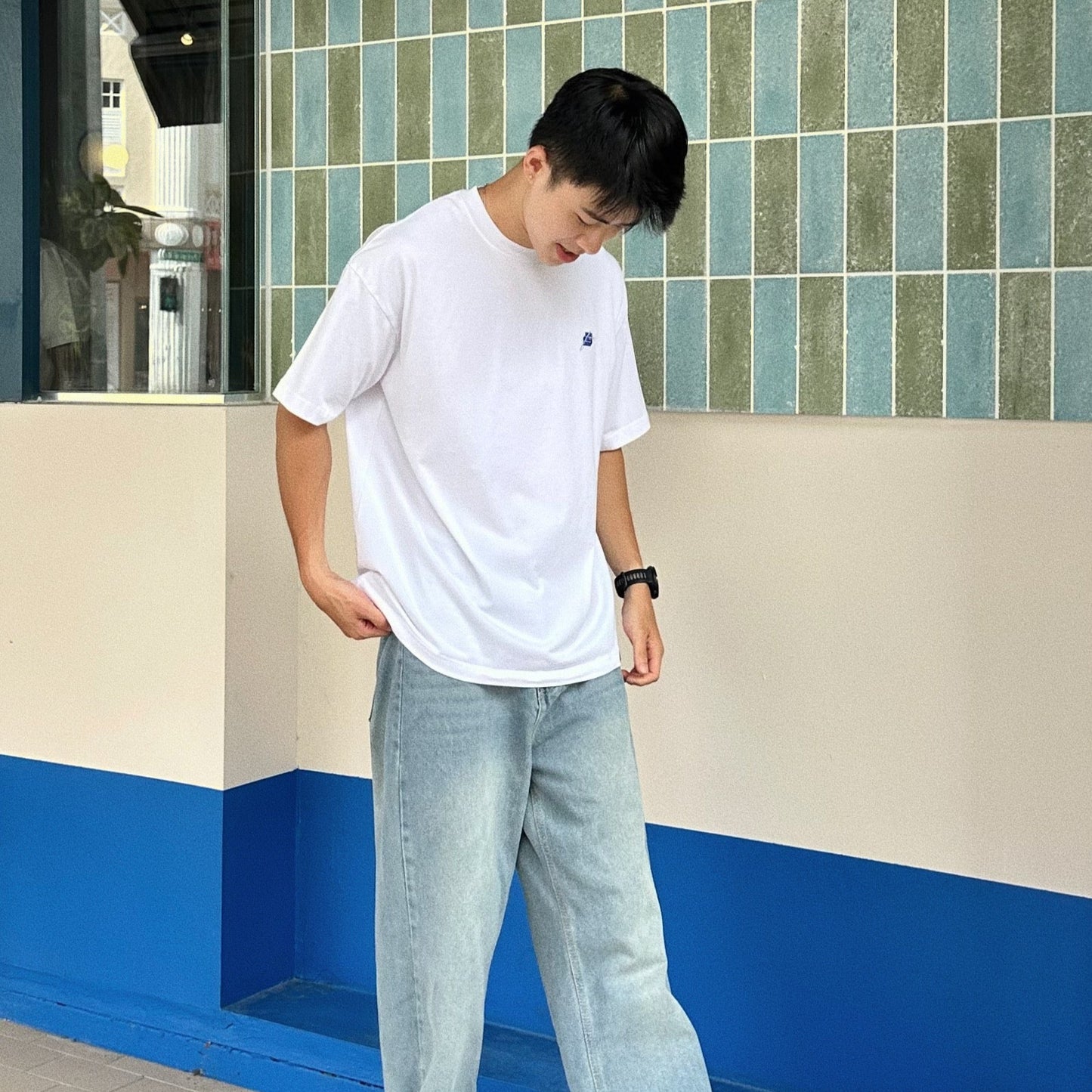 05-AM Script Collection Oversized T-Shirt in Cobalt