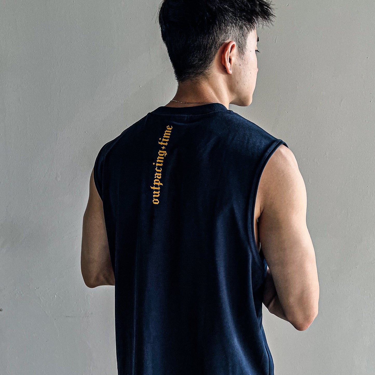 05-AM Vintage Navy Tank