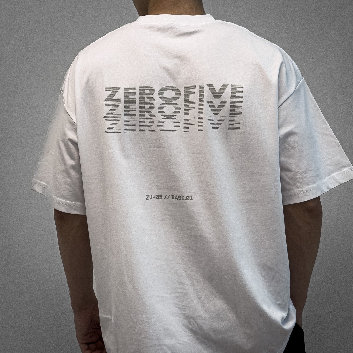 Zerofive Base Collection White Oversized T-Shirt