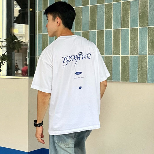 05-AM Script Collection Oversized T-Shirt in Cobalt